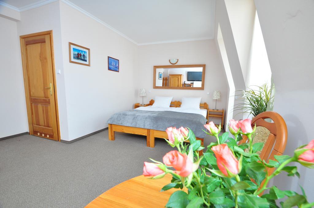 Aparthotel Mikolajki Mikołajki Quarto foto
