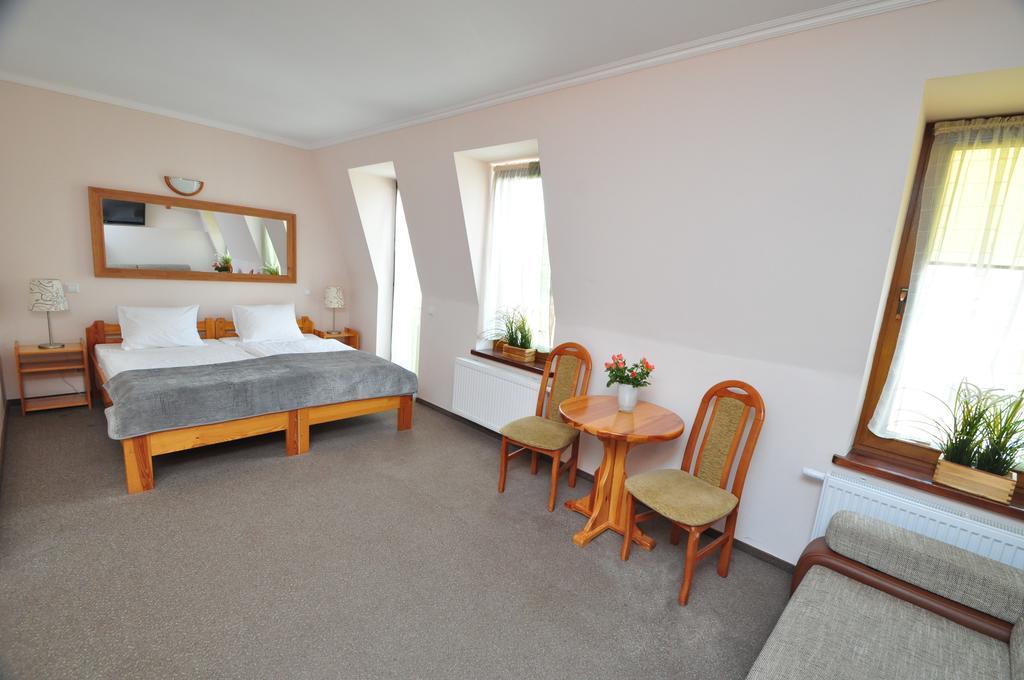 Aparthotel Mikolajki Mikołajki Quarto foto