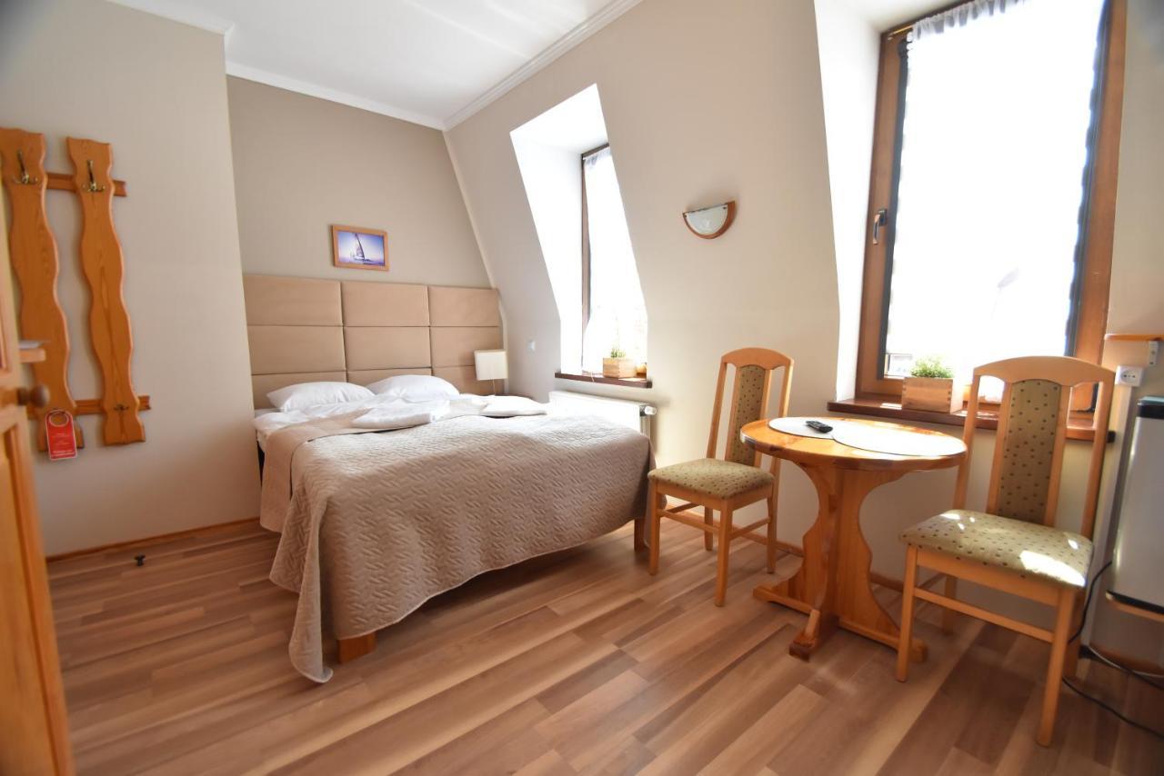 Aparthotel Mikolajki Mikołajki Exterior foto